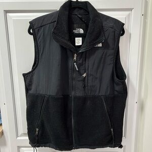 The North Face Black Fleece Vest for Versatile Layering